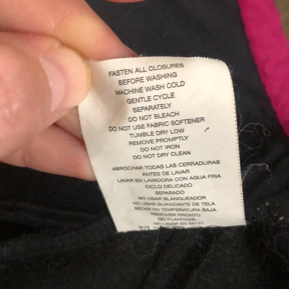 🪷 5/$10 🪷 Jacket in great condition - Picture 7 of 7